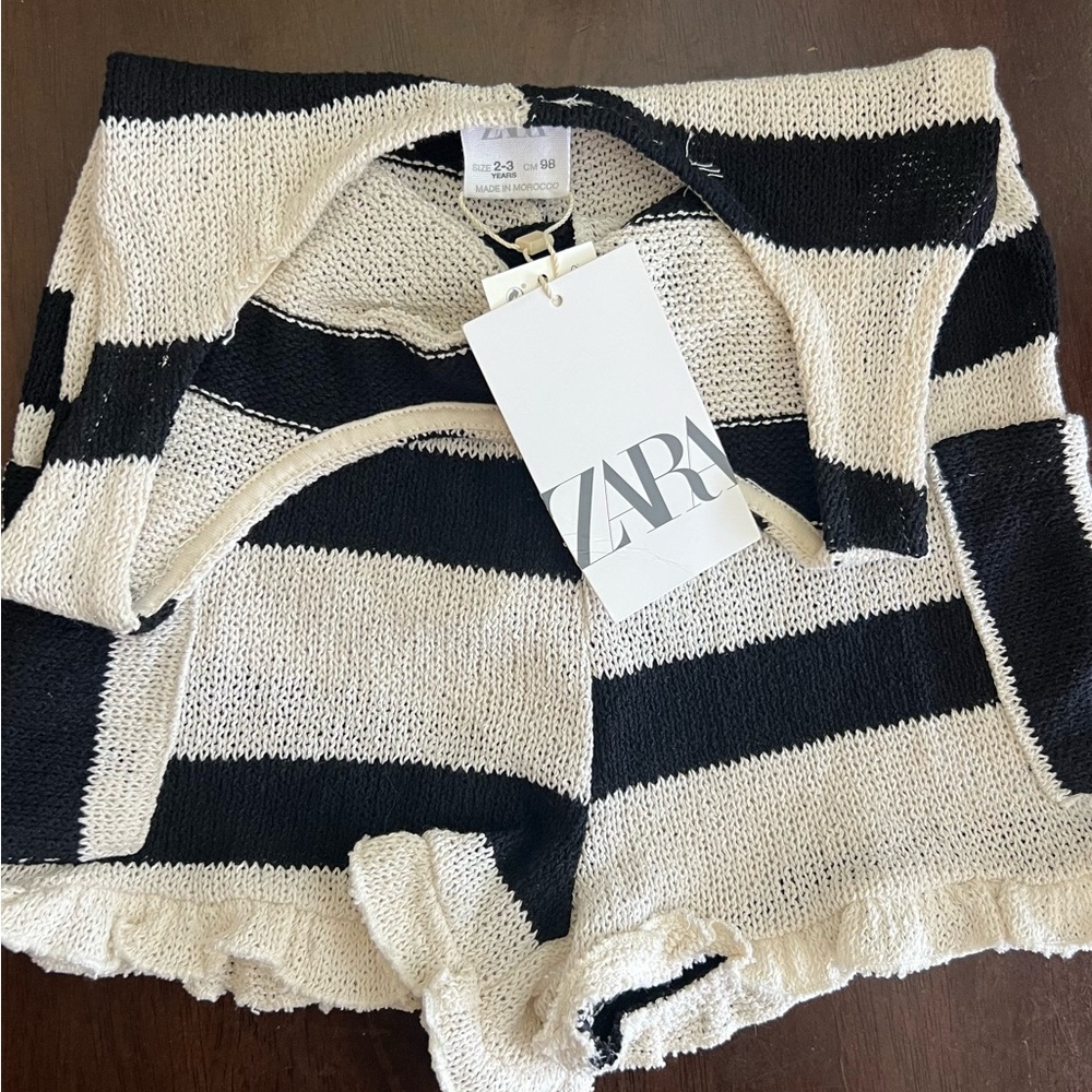 Zara Black and White Ruffle Romper! 2-3T